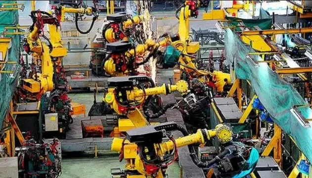 Economic Watch: 중국의 공업 기업이 1~7월에 안정적인 이익 성장을 유지